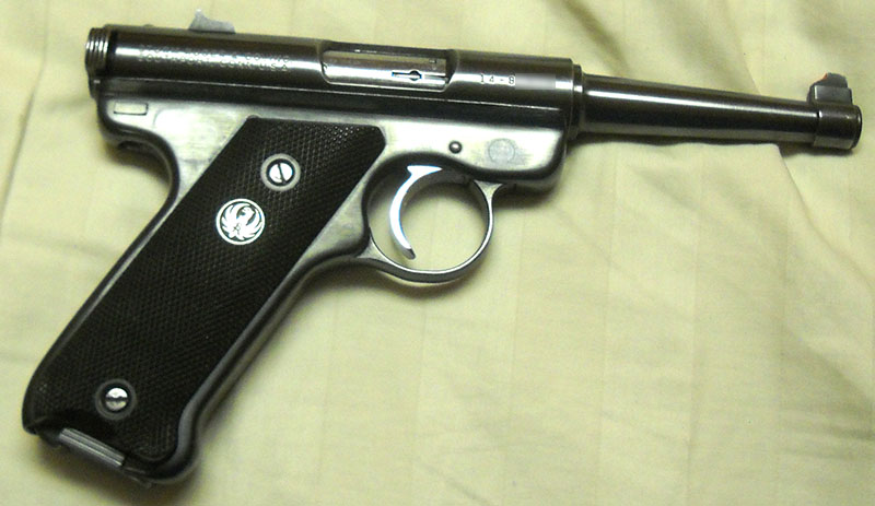 Ruger Standard (Mk I), right side